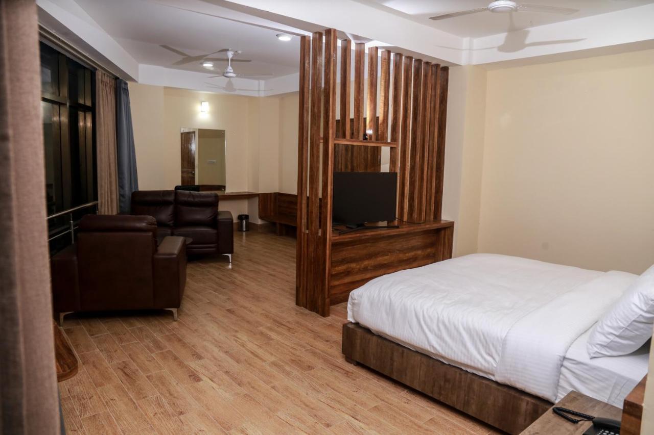 Hotel Phuentsholing Экстерьер фото